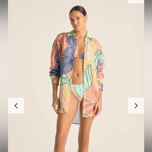 Vitamin A Playa Linen Boyfriend Shirt - Retro Jungle EcoLinen M